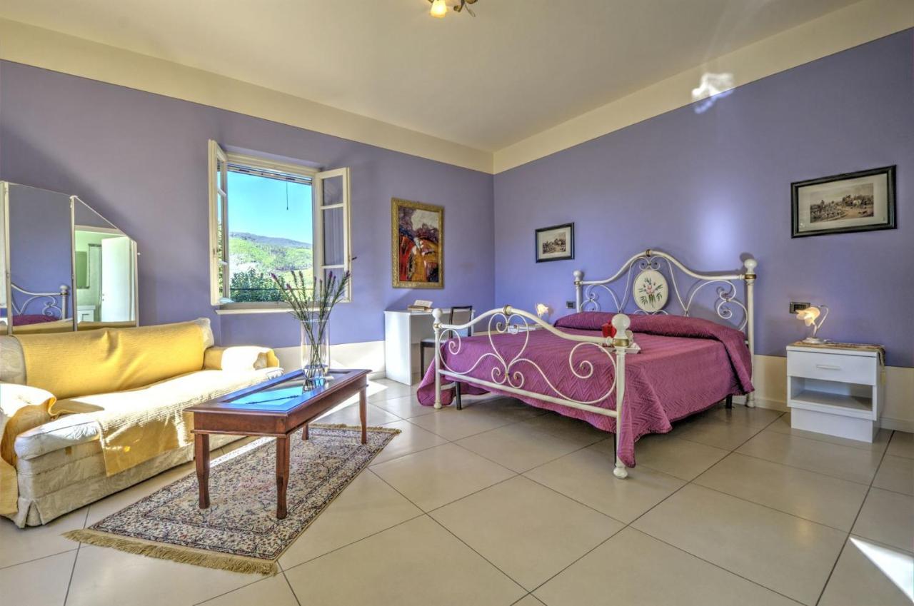 Lucca Cycling Holidays Il Tiglio Rooms Sant'Andrea di Compito Exterior photo
